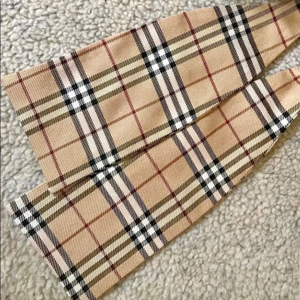 🎁TB HOLIDAY 26’🎁LEGENDARY🆕🔥💯ORIGINAL ICONIC BURBERRY NOVA CHECK BOW TIE SET🔥 - Picture 9 of 15